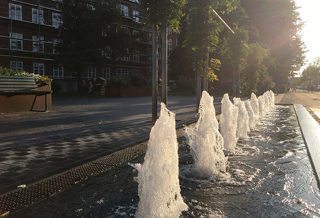 Fountain at Malthe Bruuns gade afternoon