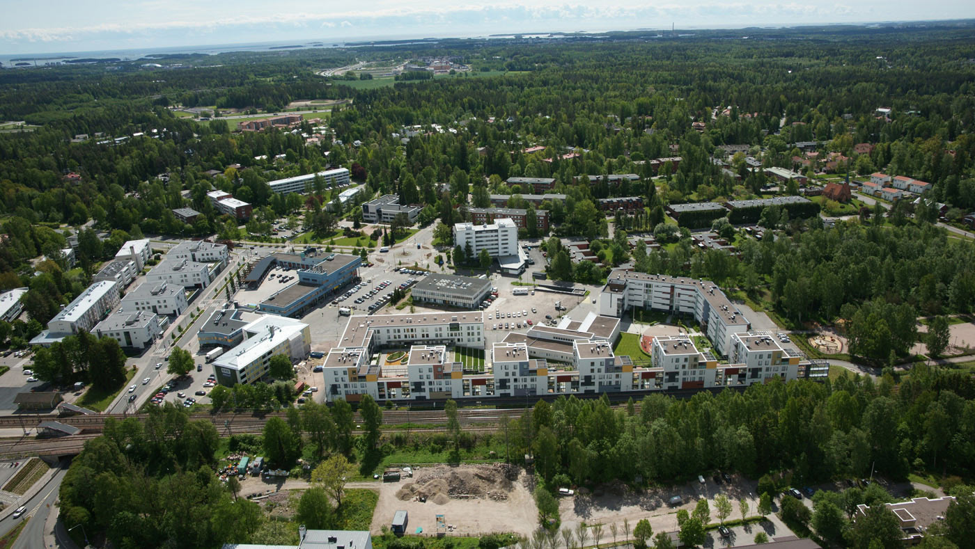 Kauniaisten_keskusta_050615-092_web_1400_789 Kauniaisten_keskusta_050615-092_web_1400_789